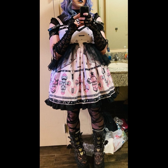 Meet your Posher, Ryleigh - Picture 4 of 6